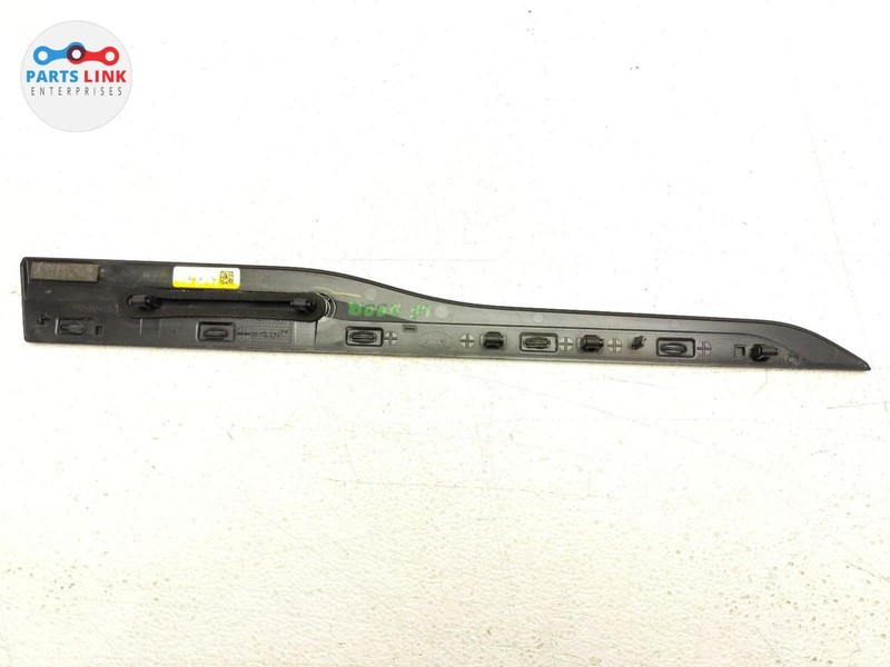 2018-23 RANGE ROVER VELAR FRONT LEFT DOOR TRIM MOLDING COVER APPLIQUE BLACK L560 gallery
