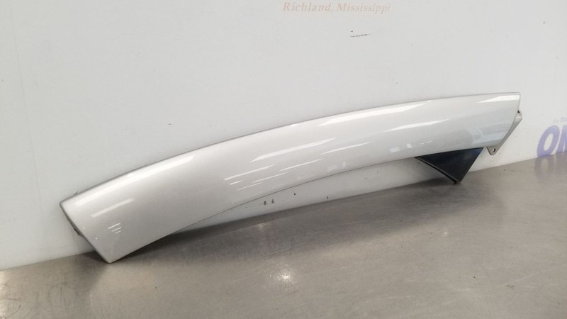 04 CHEVY SSR EXTERIOR A PILLAR WINDSHIELD POST TRIM RIGHT PASSENGER SILVER gallery
