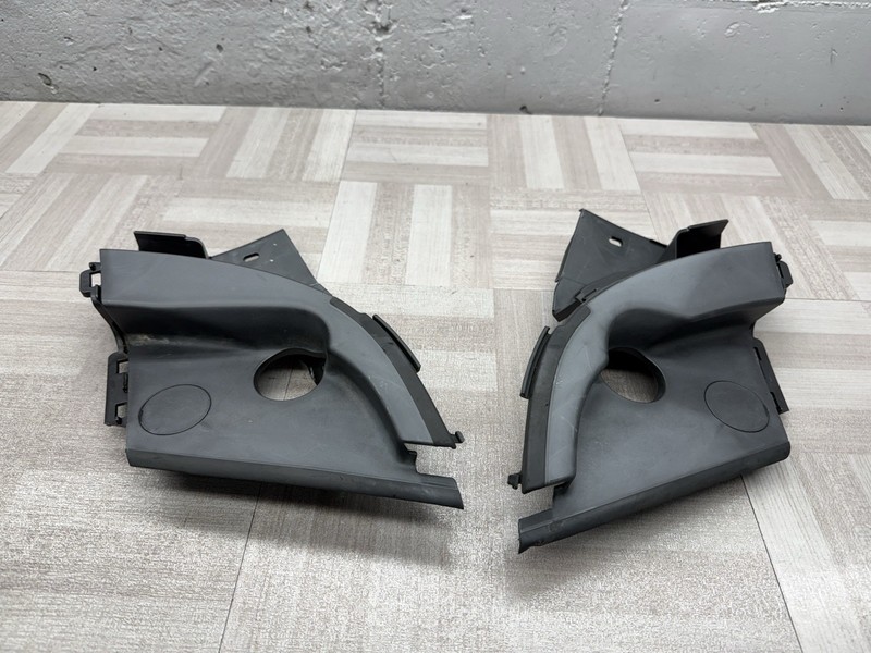 06-11 HONDA CIVIC 4D SEDAN LEFT & RIGHT FRONT WINDSHIELD WIPER COWL TRIM END OEM gallery