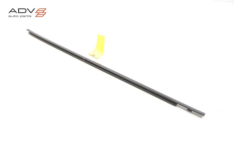 2013-2020 NISSAN PATHFINDER FRONT LEFT DRIVER SIDE DOOR WINDOW BELT MOLDING OEM