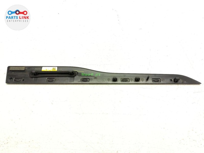 2018-23 RANGE ROVER VELAR FRONT LEFT DOOR TRIM MOLDING COVER APPLIQUE BLACK L560 gallery