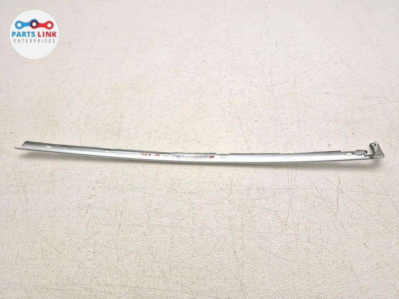 17-21 MERCEDES C63 AMG FRONT RIGHT A-PILLAR TRIM MOLDING WINDSHIELD CABRIO W205 gallery