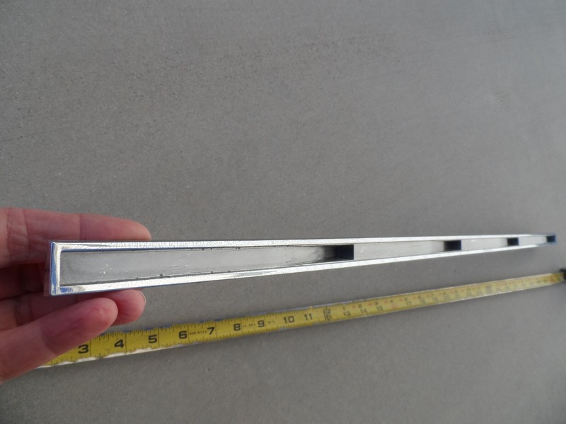 1966 BUICK ELECTRA 225 PORTHOLE FENDER TRIM MOLDING GOOD ORIGINAL GM