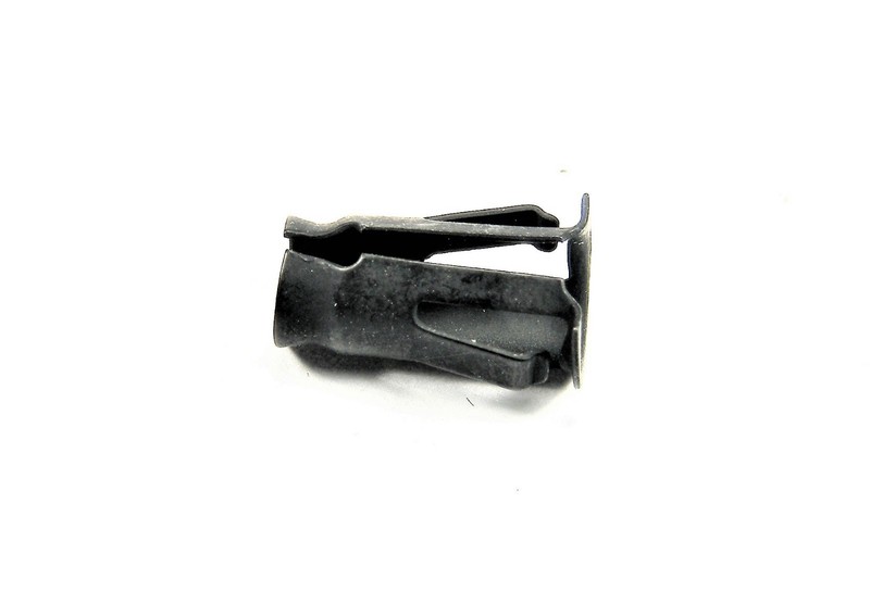 Ford Barrel Clips- Fits 7/32" Hole- 3/16" Stud- Emblem Trim etc- 20 clips- #014 gallery