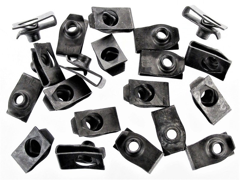 FORD TRUCK U-nut Clips- 1/4-20 Thread- 17/32" Center of Hole to Edge- 20pcs #192 gallery