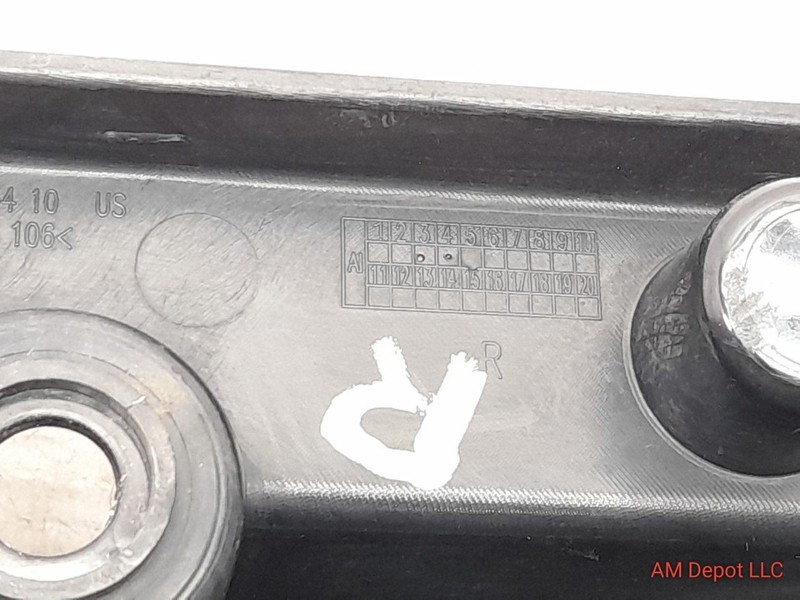 2011 BMW X5 E70 35i 40i Rear Bumper Cover Right Corner Bracket Guide 51127226936 gallery