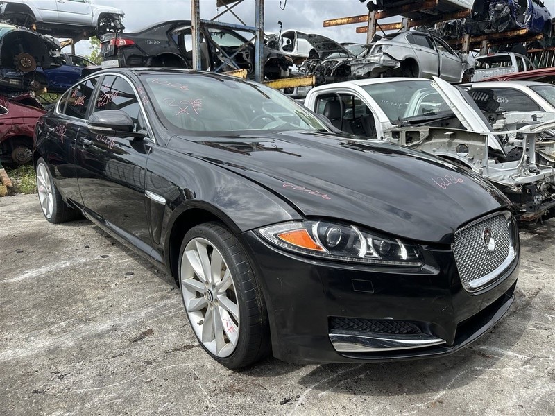Driver Left Center Pillar Fits 12-15 XF 1483949