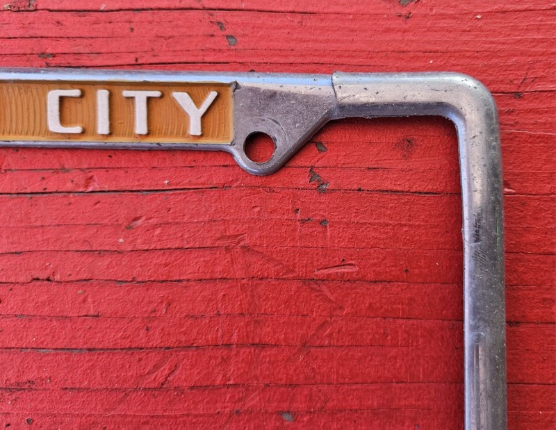 Vintage Redwood City E-Z Davies Dealership Metal License Plate Frame gallery