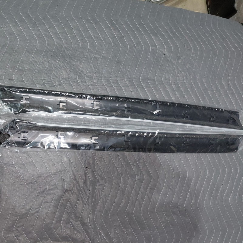2020 2025 OE Kia Soul Windshield Garnish Molding (Precision WSK F5714) L & R