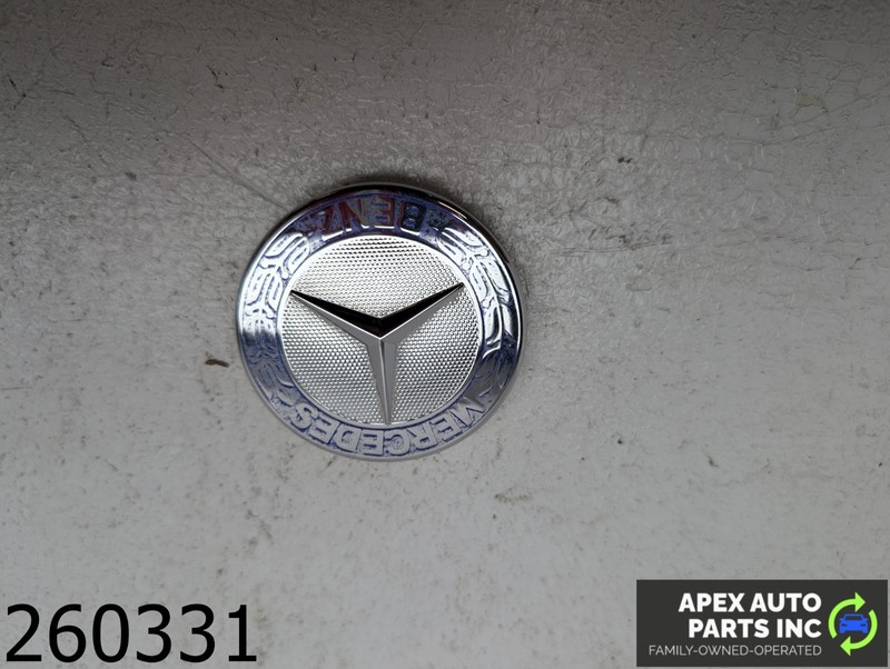 OEM 2006 Mercedes ML350 3.5L Chrome Front Hood Emblem Classic Flat Laurel Badge
