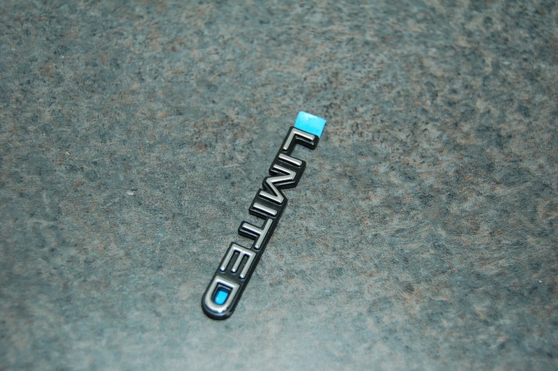 NOS Genuine 1997 - 2002 Buick Century Front Door Limited Emblem 10255134 NEW OLD gallery