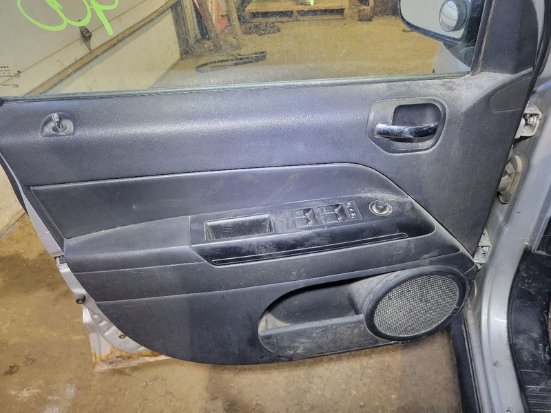 Driver Center Pillar Classic Style Fits 07-17 COMPASS 2061103 gallery