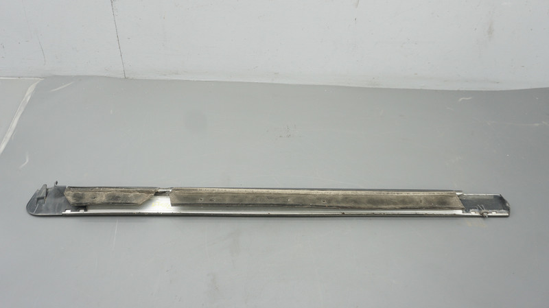2007-2014 Lincoln Navigator Rear Right Passenger Exterior Door Window Seal Trim gallery