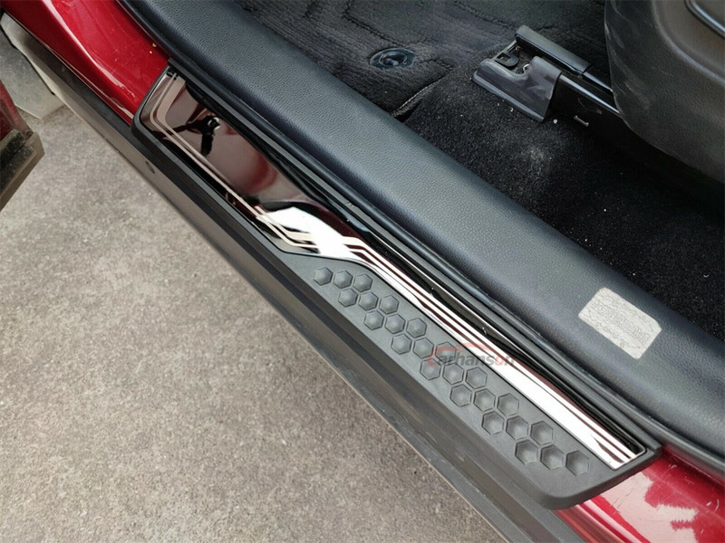 Door Sill Scuff Plate Protector Scuff Guards For 2017 2022 Honda CRV Accessories gallery