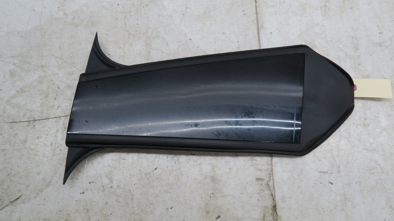 2014-2019 Mercedes CLA250 C117 OEM Exterior Right Side B-Pillar Molding Trim