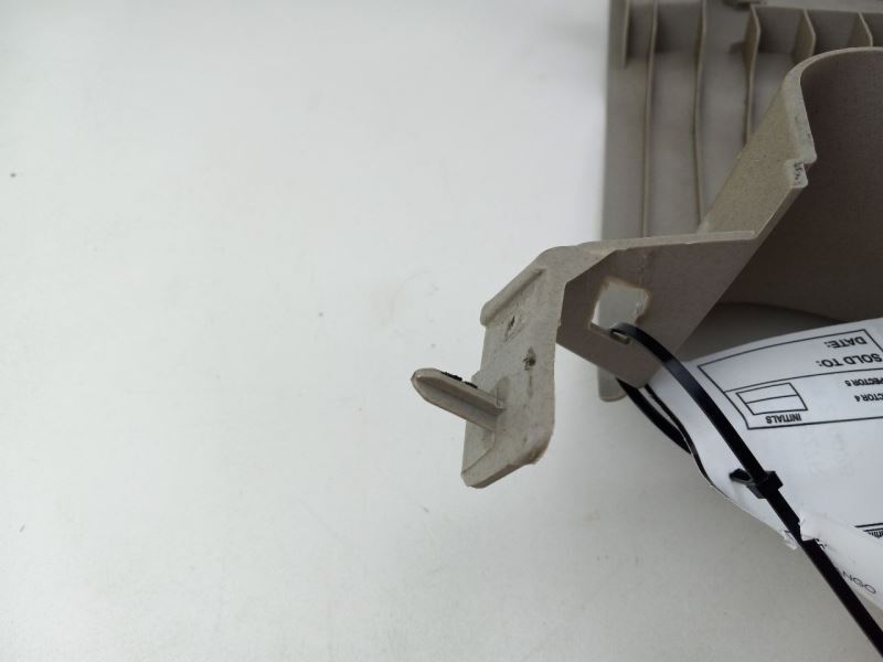 REAR PASSENGER 3RD ROW UPPER PILLAR fits DODGE DURANGO 2005 gallery
