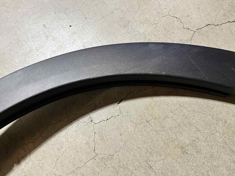 2023-2024 DODGE HORNET REAR LEFT SIDE PANEL SKIRT MOLDING TRIM OEM 156155477 gallery