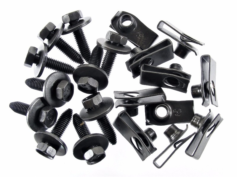 GM Truck Body Bolts & U-nut Clips- M8-1.25 x 30mm- 13mm Hex- 20pcs (10ea)- #155