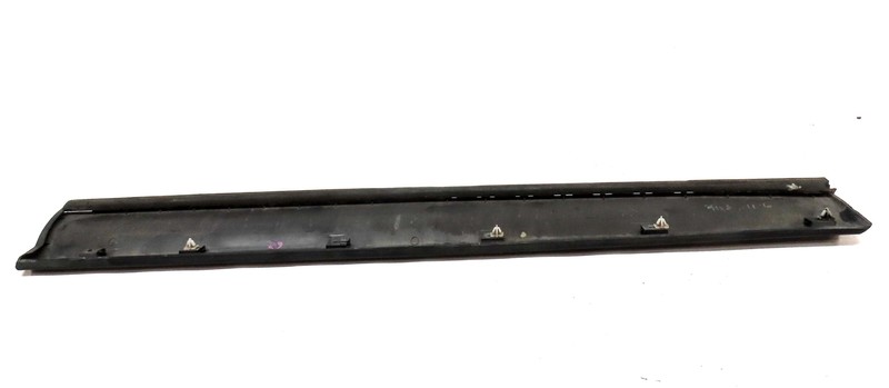 11-18 BMW X3 X4 (F25 26) FRONT RIGHT LOWER DOOR MOULDING TRIM (w/o M or X-LINE) gallery