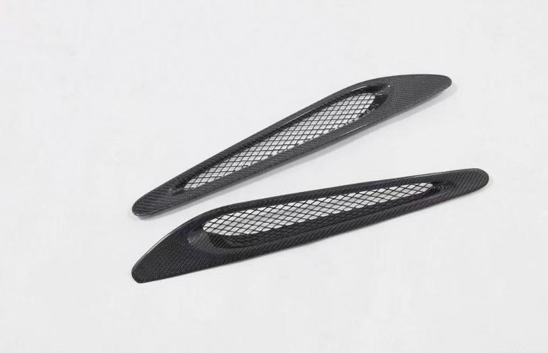 Pair Left+Right Carbon Fiber Hood Vent Trim For 2018-2023 McLaren 720S gallery