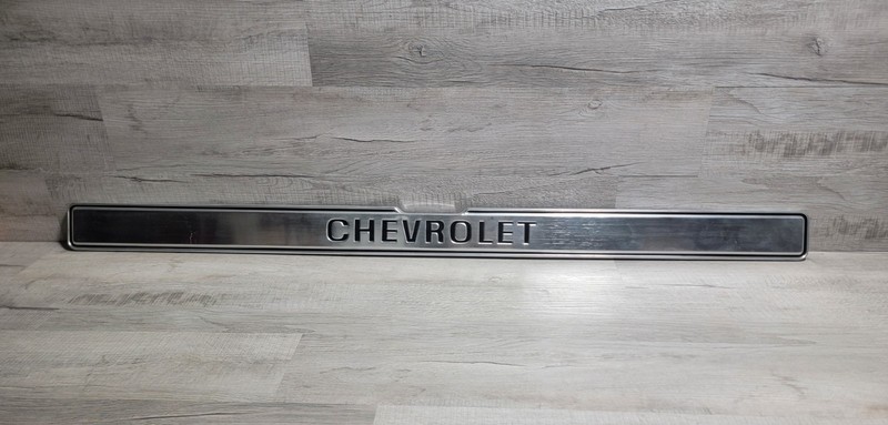 75-80 Chevy Squarebody C10 TRUCK TAILGATE NARROW TRIM BAND GM OEM K10 K20 K30 K5