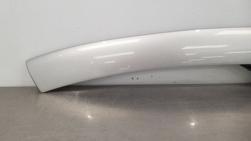 04 CHEVY SSR EXTERIOR A PILLAR WINDSHIELD POST TRIM RIGHT PASSENGER SILVER gallery
