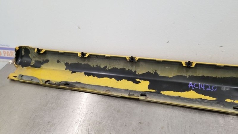 07 PORSCHE 911 997 TURBO COUPE ROCKER PANEL SIDE SKIRT RIGHT PASSENGER YELLOW gallery