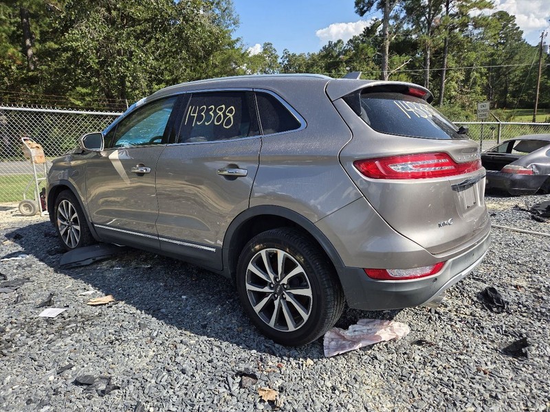 MKC 2019 Rocker Panel Moulding 476293 gallery