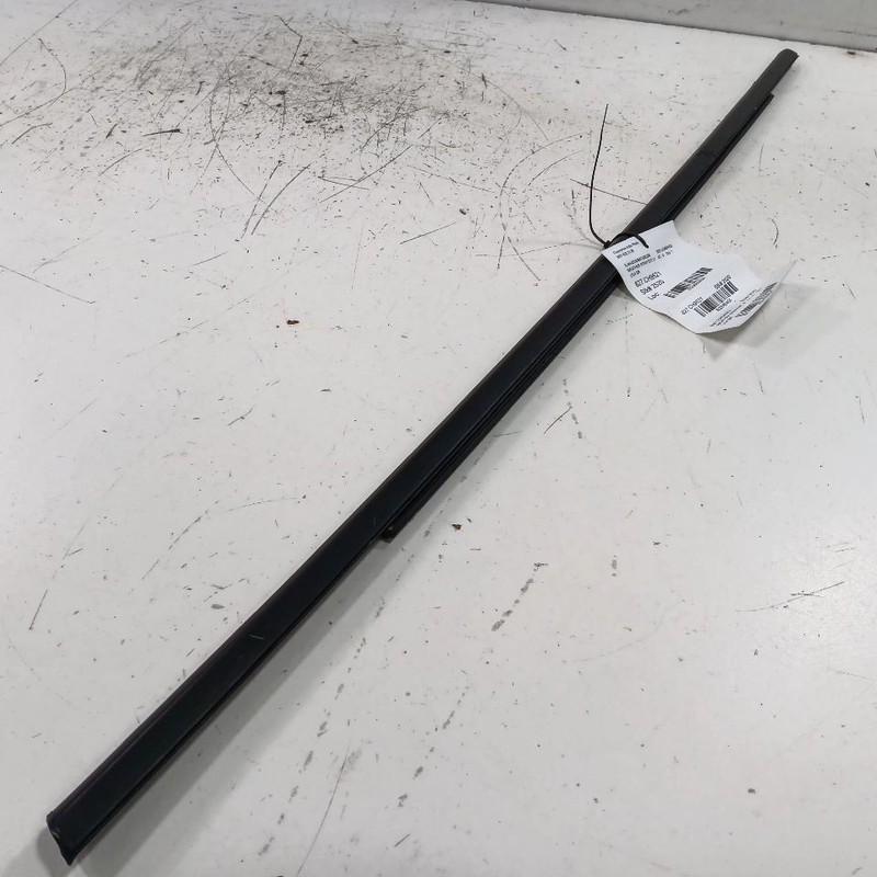 Jeep Compass Door Glass Window Weather Strip Trim Front Left Driver 2021 2020