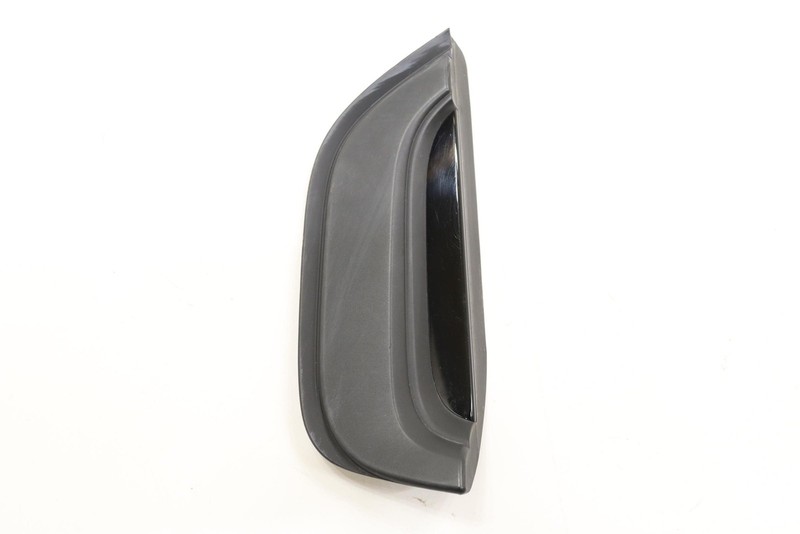 2019 – 2025 VOLVO S60 REAR RIGHT PASSENGER SIDE C PILLAR MOLDING COVER OEM