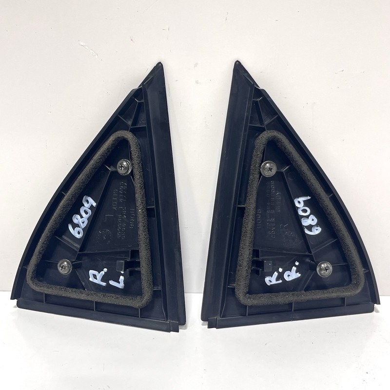 92-95 Honda Civic 4D REAR DOOR CORNER GARNISH EXTERIOR TRIM Set Left & Right OEM gallery