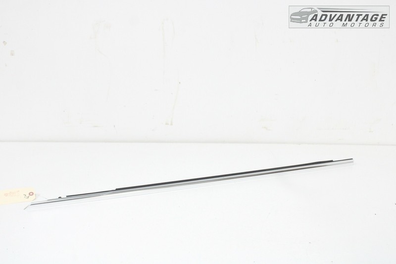 2013-2018 CADILLAC ATS FRONT LEFT DRIVER SIDE DOOR WINDOW BELT MOLDING OEM
