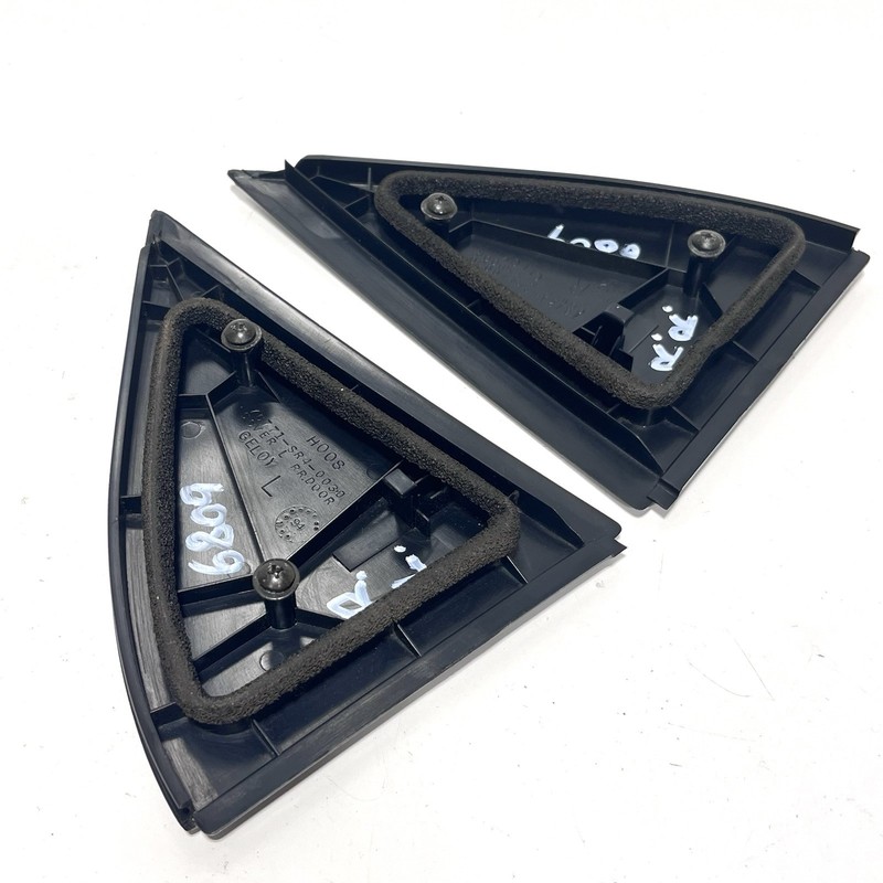 92-95 Honda Civic 4D REAR DOOR CORNER GARNISH EXTERIOR TRIM Set Left & Right OEM gallery