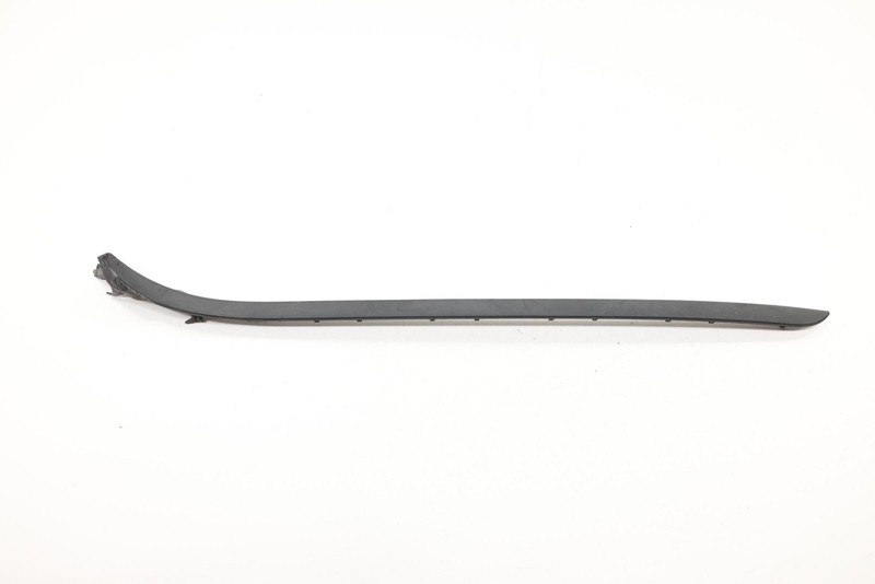 2018 – 2023 BMW X2 F39 FRONT LEFT SIDE WINDSHIELD DRIP MOLDING COVER PANEL OEM