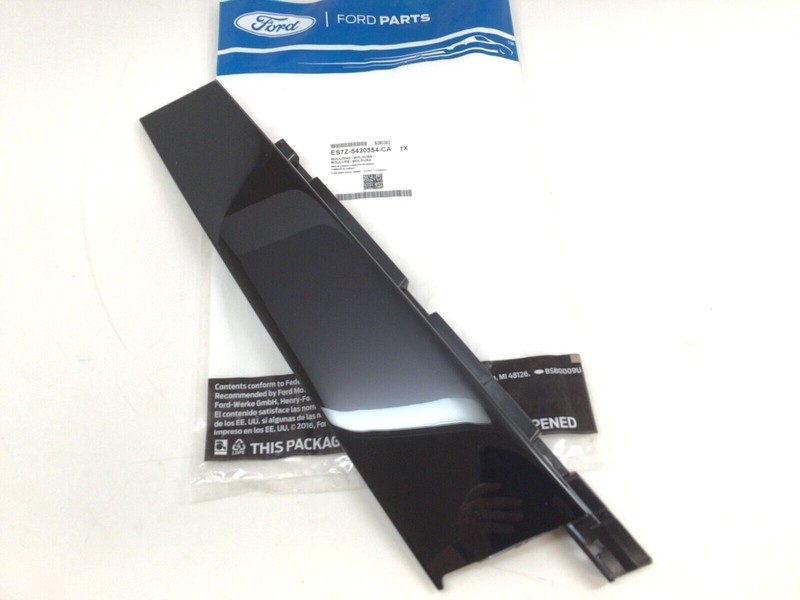 2014-2020 Ford Fusion RH Passenger side Pillar Moulding new OEM ES7Z-5420554-CA