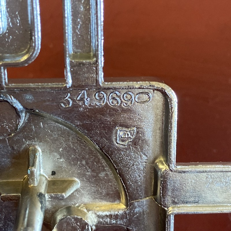 1975 - 1980 CHEVROLET SCOTTSDALE PICKUP TRUCK EMBLEM 349690 gallery