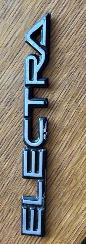 Buick Electra Fender Emblems Trim Ornament Badge ( this is a new part see pic)