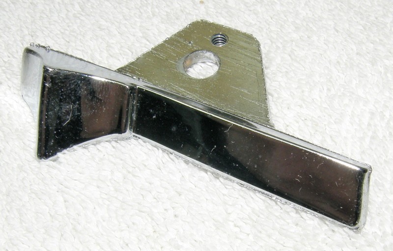 NOS 1951-53 Buick Sedan & Wagon RH Center Pillar Lower Side Sweepspear Molding gallery