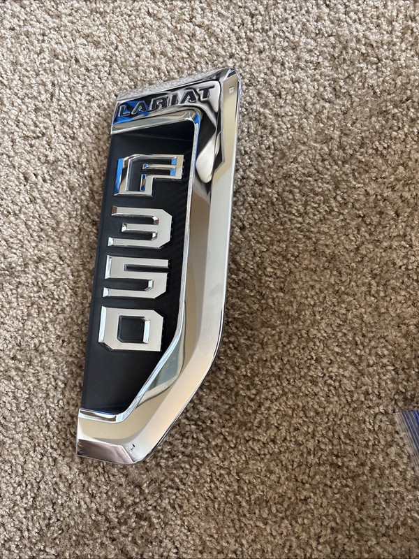 OEM 2017 – 2022 Ford F-350 Lariat Front Right Fender Emblem Badge HC3Z-16720-CC
