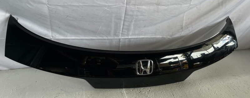 2023-2025 HONDA HR-V REAR LIFT GATE LIFTGATE MOLDING COVER PANEL BLACK # 106420