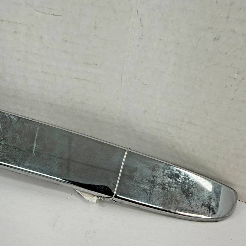 Used 2007 - 2014 GMC Yukon Yukon XL Denali SLE Hood Chrome Molding 15137020 OEM gallery